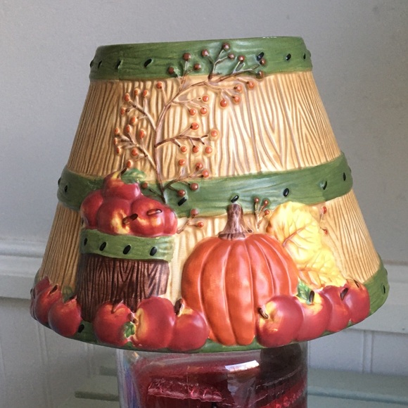 Yankee Candle Fall Harvest Candle Shade Pumpkin and Apples Topper